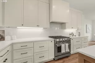 131 E 24TH Ave, La Center, WA 98629 - Photo 21