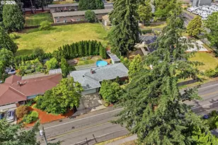 7969 SE Thompson Rd, Milwaukie, OR 97222 - Photo 39