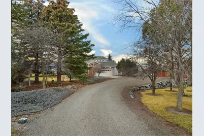 19 Valley Heights Dr, Enterprise, OR 97828 - Photo 5