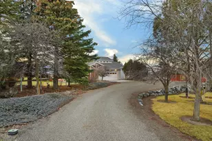 19 Valley Heights Dr, Enterprise, OR 97828 - Photo 5