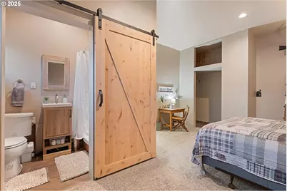 19 Valley Heights Dr, Enterprise, OR 97828 - Photo 27