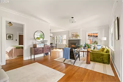 5916 N Moore Ave, Portland, OR 97217 - Photo 3