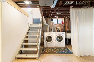 5916 N Moore Ave, Portland, OR 97217 - Photo 27