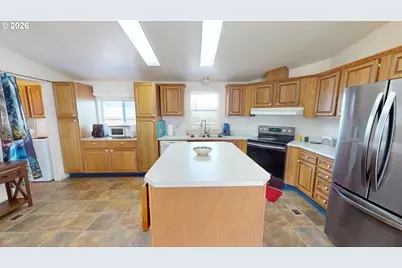 98042 W Benham Ln #15, Brookings, OR 97415 - Photo 11