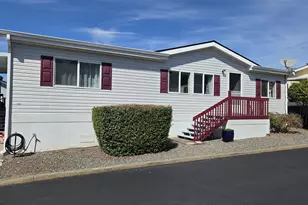98042 W Benham Ln, Brookings, OR 97415 - Photo 25