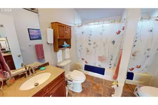 98042 W Benham Ln, Brookings, OR 97415 - Photo 21