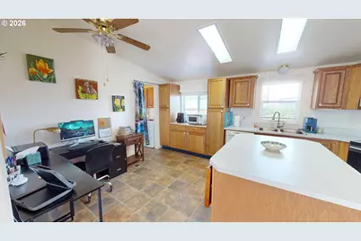 98042 W Benham Ln #15, Brookings, OR 97415 - Photo 13