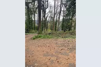 16222 SE Oatfield Rd, Milwaukie, OR 97267 - Photo 9