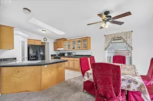 5400 Meeker Dr, Kalama, WA 98625 - Photo 9