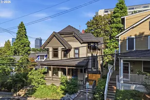 1512 SW 18th Ave, Portland, OR 97201 - Photo 9