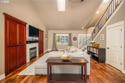 1750 E Taylor Ave, Cottage Grove, OR 97424 - Photo 5