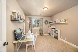 1750 E Taylor Ave, Cottage Grove, OR 97424 - Photo 23