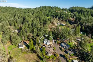 1750 E Taylor Ave, Cottage Grove, OR 97424 - Photo 41