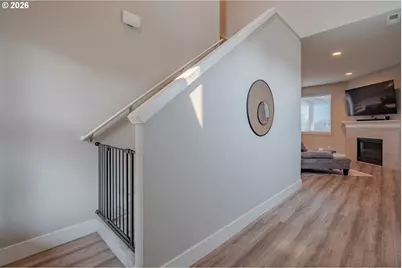8738 N 1st St, Ridgefield, WA 98642 - Photo 11