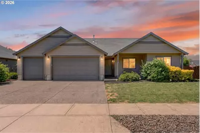 511 Paradise St, Woodburn, OR 97071 - Photo 29