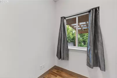 1521 SE Ash St, Portland, OR 97214 - Photo 29