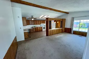 5660 Daisy St, Springfield, OR 97478 - Photo 5