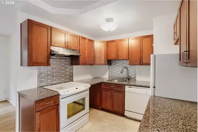 1937 NW Hoyt St #106, Portland, OR 97209 - Photo 17