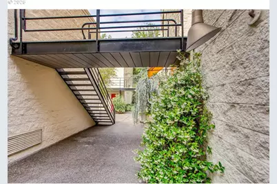 1937 NW Hoyt St #106, Portland, OR 97209 - Photo 29