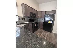 21298 NE Butler Market Rd, Bend, OR 97701 - Photo 9