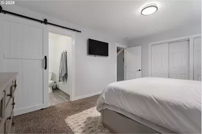 1719 SE Lewellyn Ave, Troutdale, OR 97060 - Photo 27