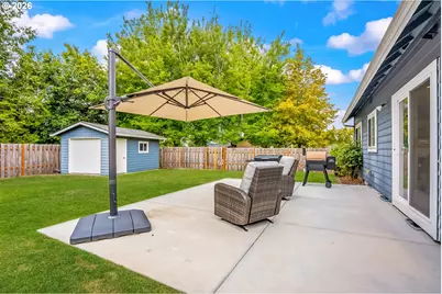 1719 SE Lewellyn Ave, Troutdale, OR 97060 - Photo 21