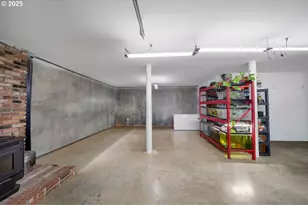 205 Marsh St, Gardiner, OR 97441 - Photo 39