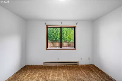 205 Marsh St, Gardiner, OR 97441 - Photo 37