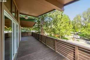 7190 SW Raleighwood Ln, Portland, OR 97225 - Photo 25