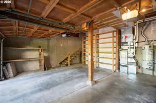 7190 SW Raleighwood Ln, Portland, OR 97225 - Photo 39