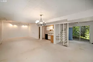 7190 SW Raleighwood Ln, Portland, OR 97225 - Photo 17
