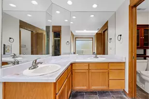 2568 SW Orchard Ct, Gresham, OR 97080 - Photo 25