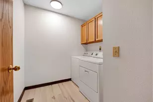 2568 SW Orchard Ct, Gresham, OR 97080 - Photo 17