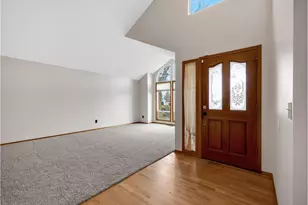 2568 SW Orchard Ct, Gresham, OR 97080 - Photo 3