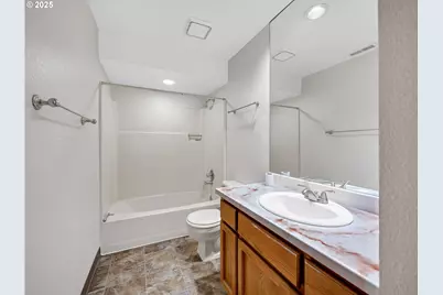 2568 SW Orchard Ct, Gresham, OR 97080 - Photo 29