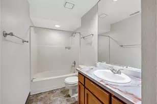 2568 SW Orchard Ct, Gresham, OR 97080 - Photo 29