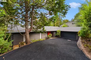 2591 Overlook Dr, Lake Oswego, OR 97034 - Photo 1