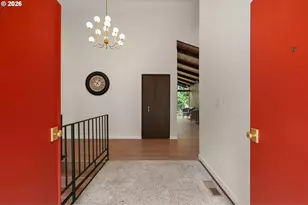 2591 Overlook Dr, Lake Oswego, OR 97034 - Photo 3