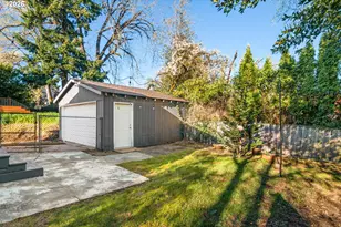 4734 N Kerby Ave, Portland, OR 97217 - Photo 21