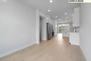 18640 SW Precipice Ln, Beaverton, OR 97007 - Photo 11