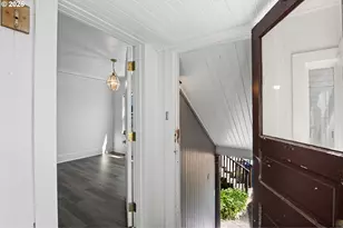2735 SE Clinton St, Portland, OR 97202 - Photo 17