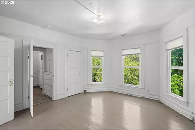 2735 SE Clinton St, Portland, OR 97202 - Photo 13