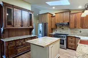 912 Easy St, Brookings, OR 97415 - Photo 7