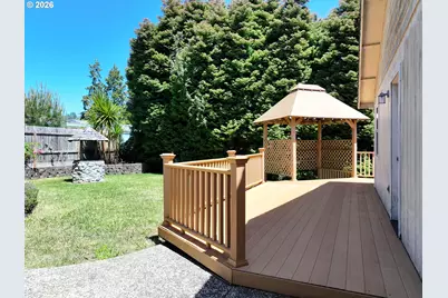 912 Easy St, Brookings, OR 97415 - Photo 45