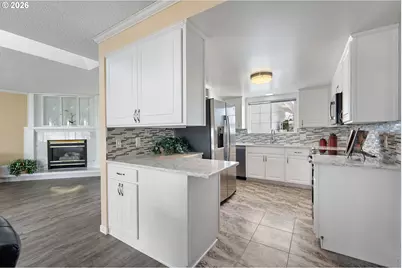 12430 SW King George Dr, King City, OR 97224 - Photo 13