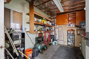 1322 NE Gillespie Ln, Hermiston, OR 97838 - Photo 19