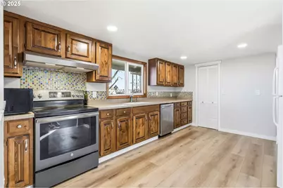 1322 NE Gillespie Ln, Hermiston, OR 97838 - Photo 13