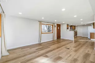 1322 NE Gillespie Ln, Hermiston, OR 97838 - Photo 9