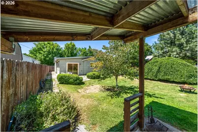 10239 N Central St, Portland, OR 97203 - Photo 35
