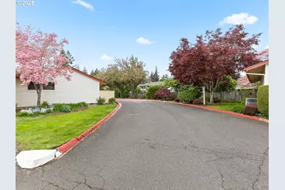 14967 SE Grant Ct, Portland, OR 97233 - Photo 35